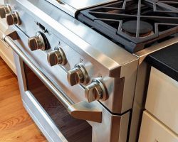Prices, Review and Specs of Gas Cookers with Oven